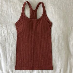 Lululemon women’s workout tank top